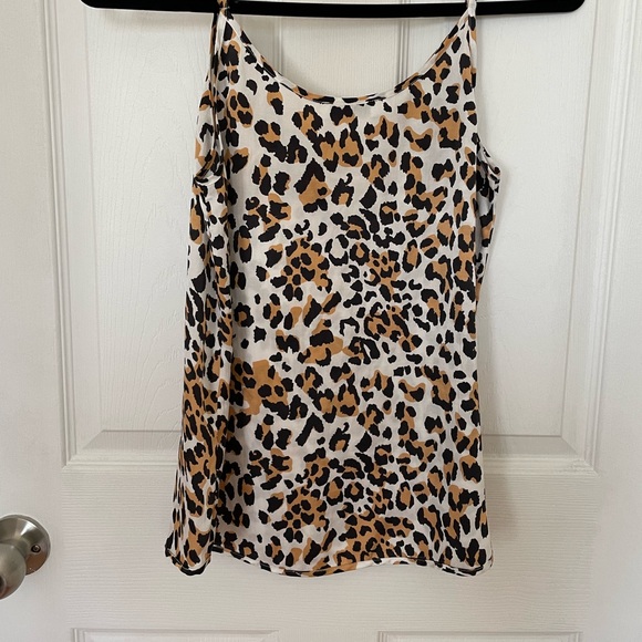 Aritzia Babaton Everly Camisole - Picture 2 of 2